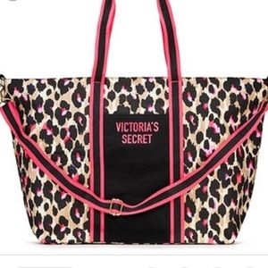 VS 2019 Tote
